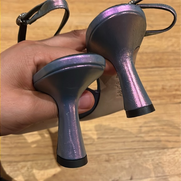 Aeyde Women's Fernanda Pointed Toe Slingback Pumps
New - Picture 9 of 16